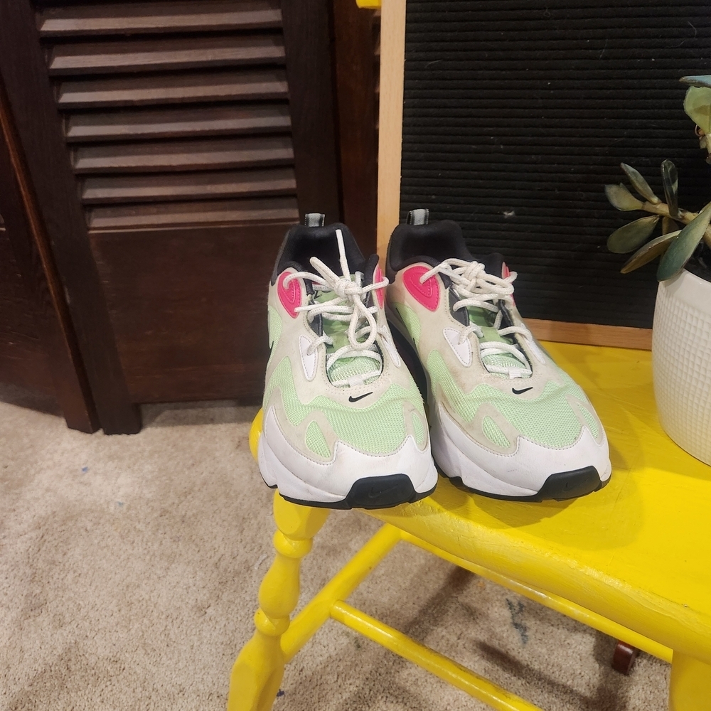 Nike Light Green and Pink Sneakers